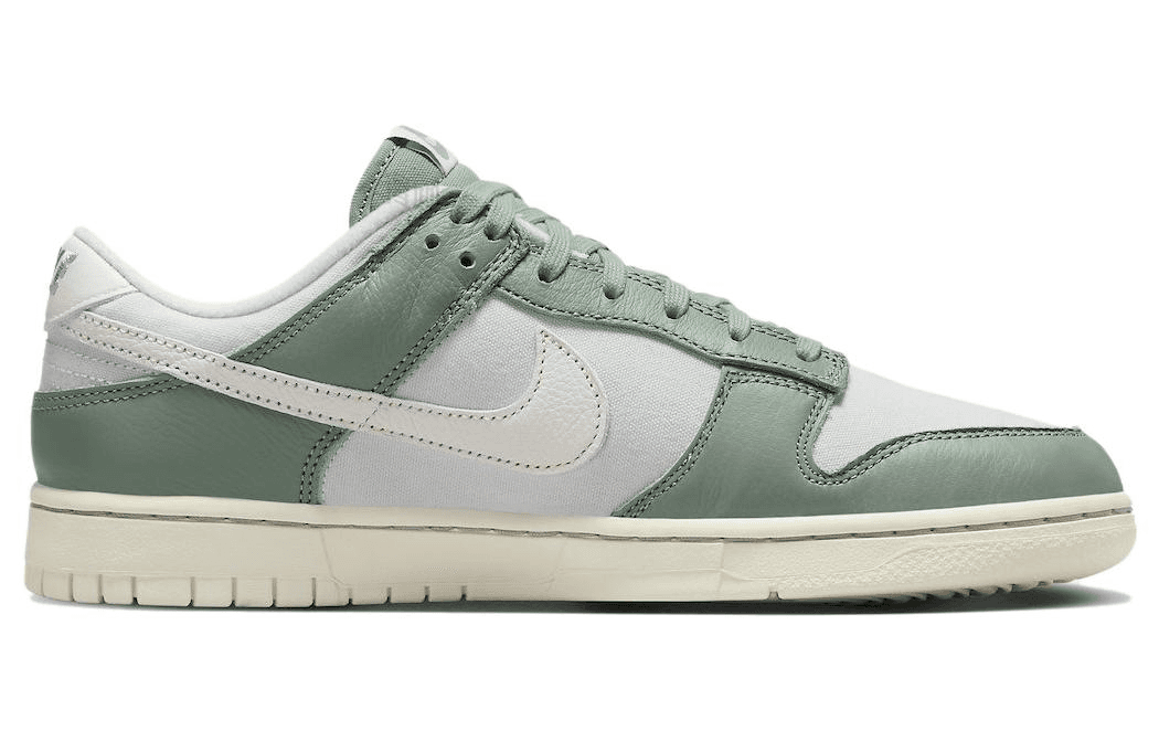 Nike Dunk Low "Mica Green"