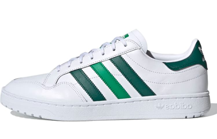 adidas Team Court