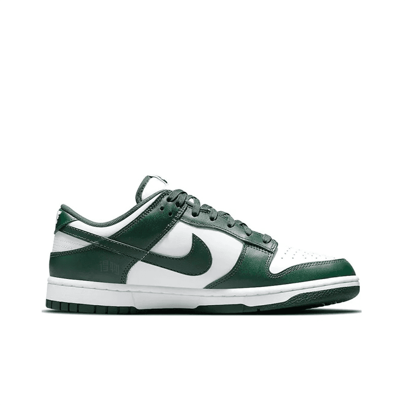 Nike Dunk Low Retro "Varsity Green"