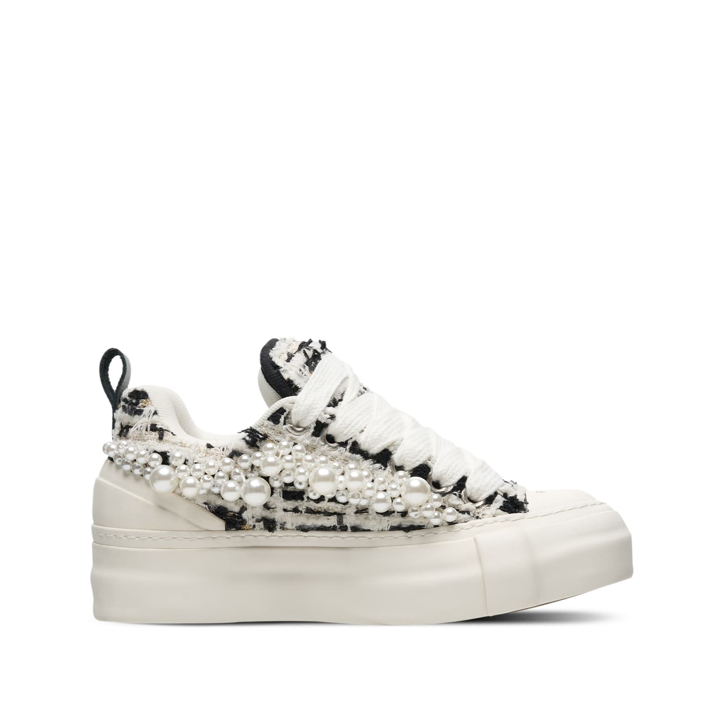xVESSEL Low Canvas Black White