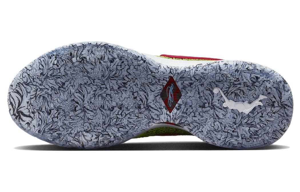 Nike LeBron 20 "Christmas"