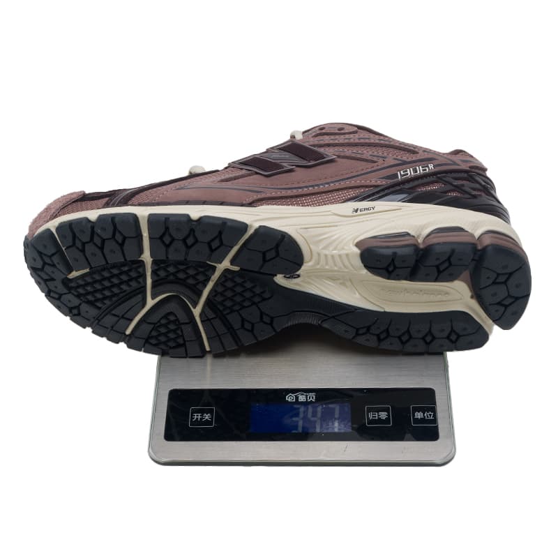 New Balance 1906R Brown