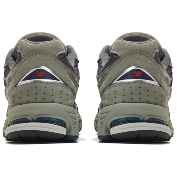New Balance 2002R Grey
