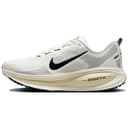 Nike Vomero 18 Beige