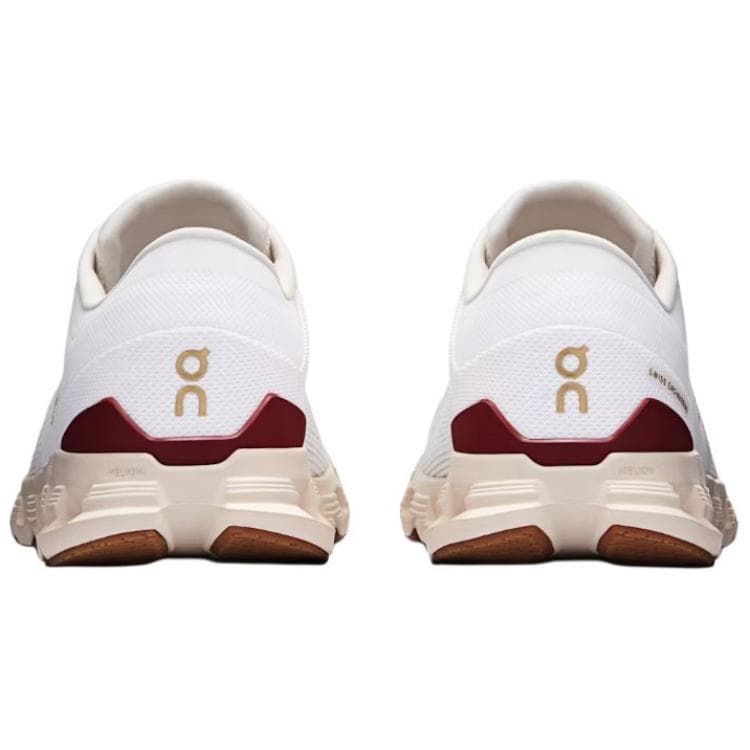 On Cloud X4 Ivory
