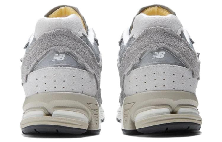 New Balance 2002R Grey