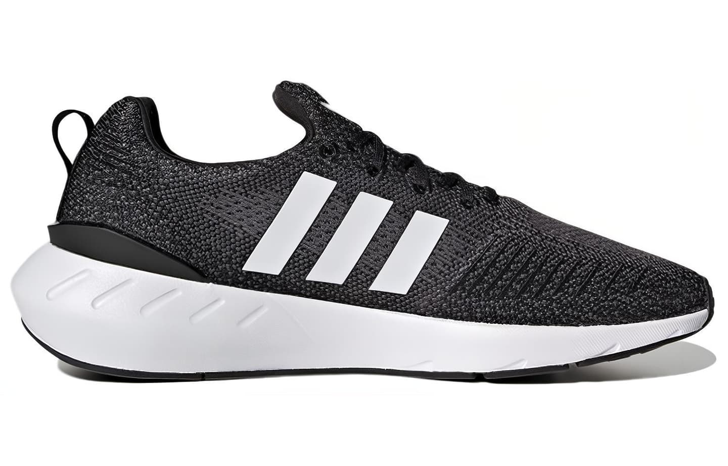adidas Swift Run 22