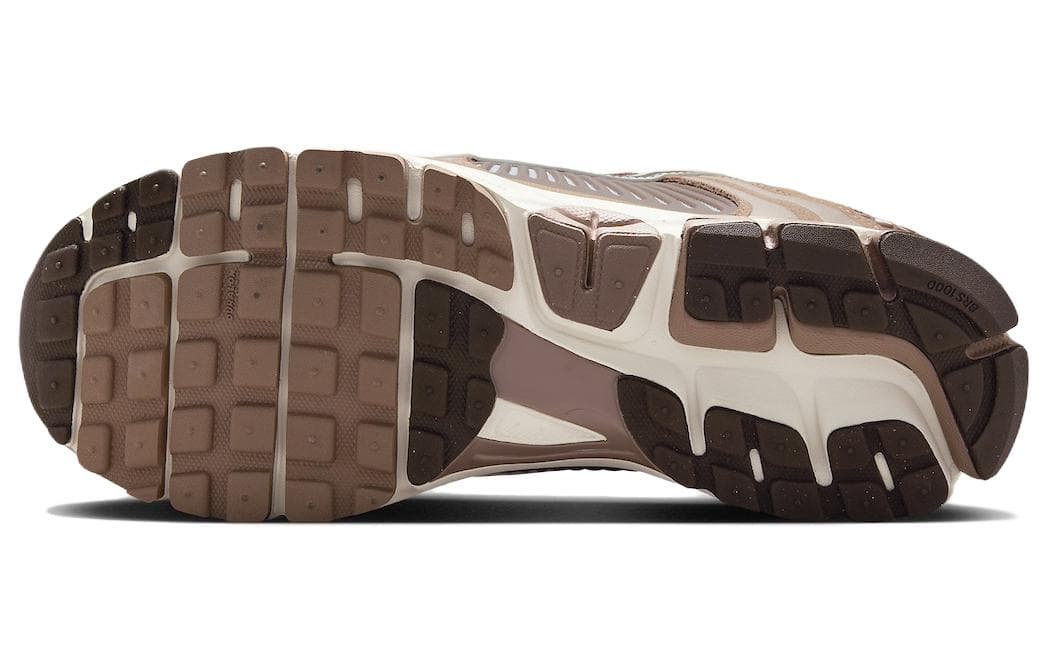 Nike Air Zoom Vomero 5 Brown