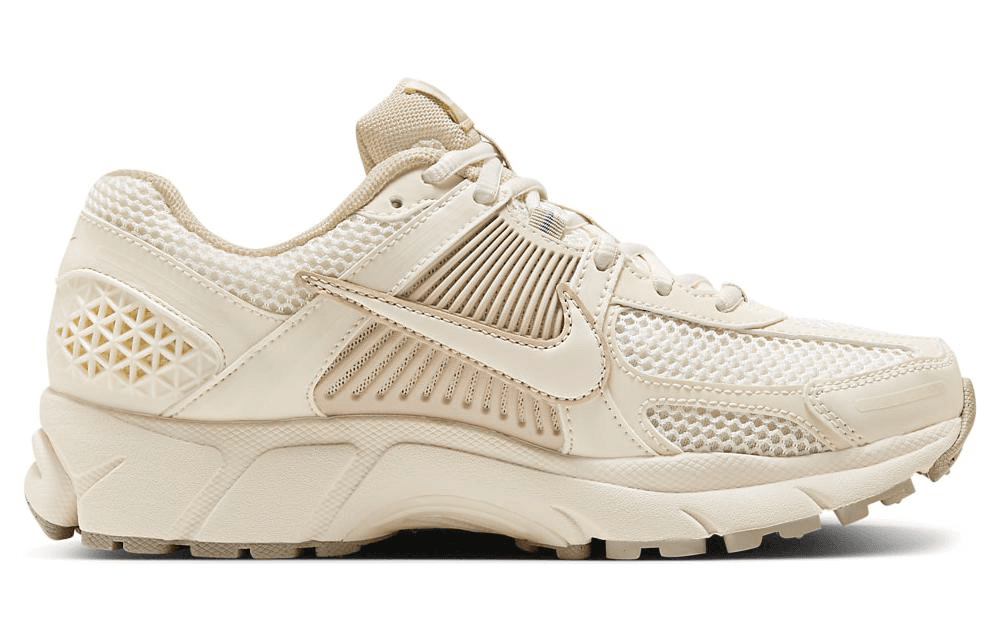 Nike Air Zoom Vomero 5 Beige