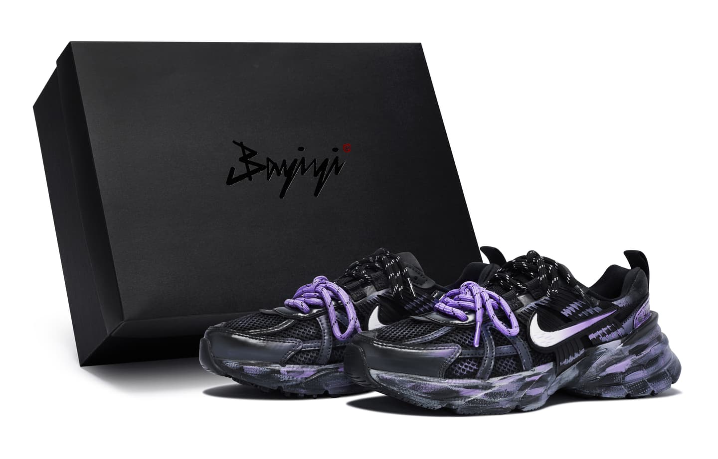 Nike V2K Run 811