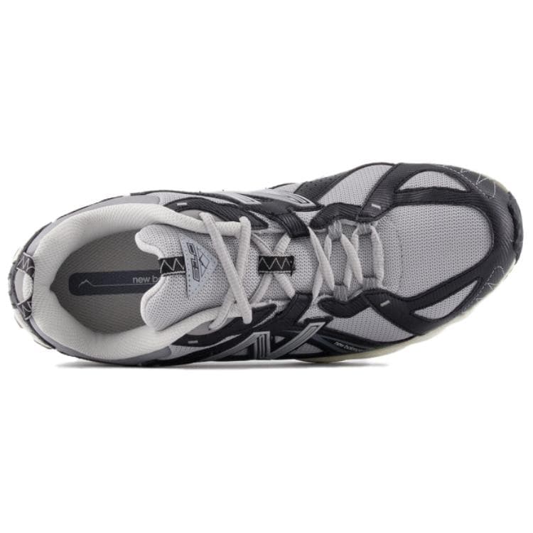 New Balance 610T Black Grey