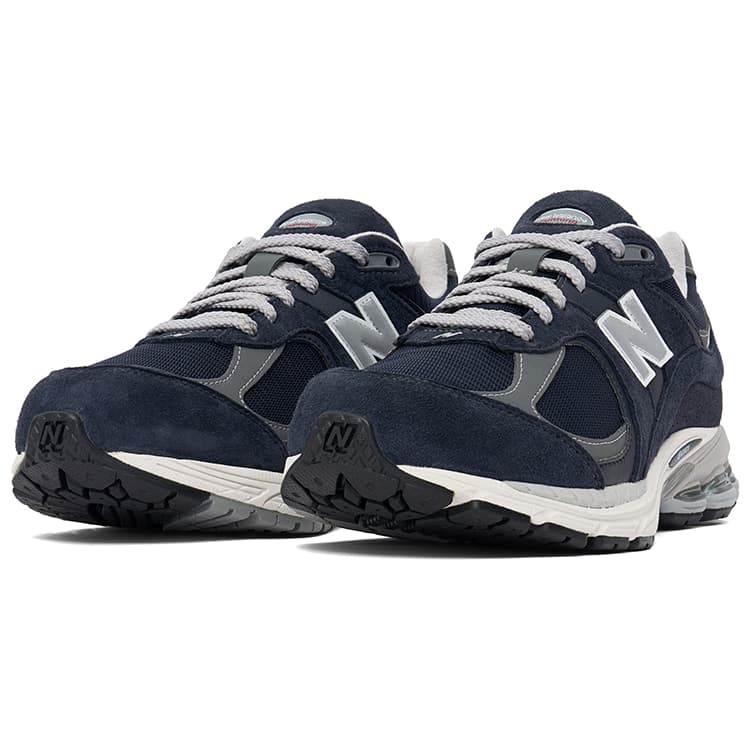 New Balance 2002R Gore-Tex Eclipse