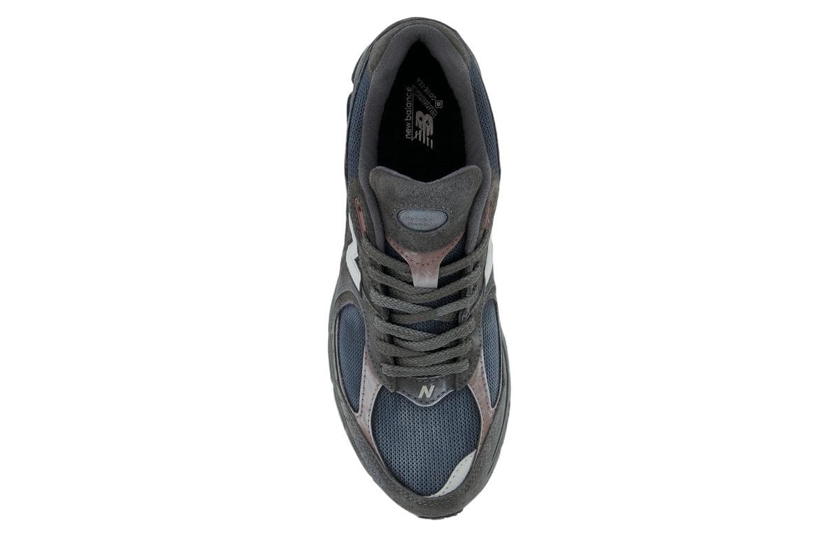 New Balance 2002R Gore-Tex Black Grey