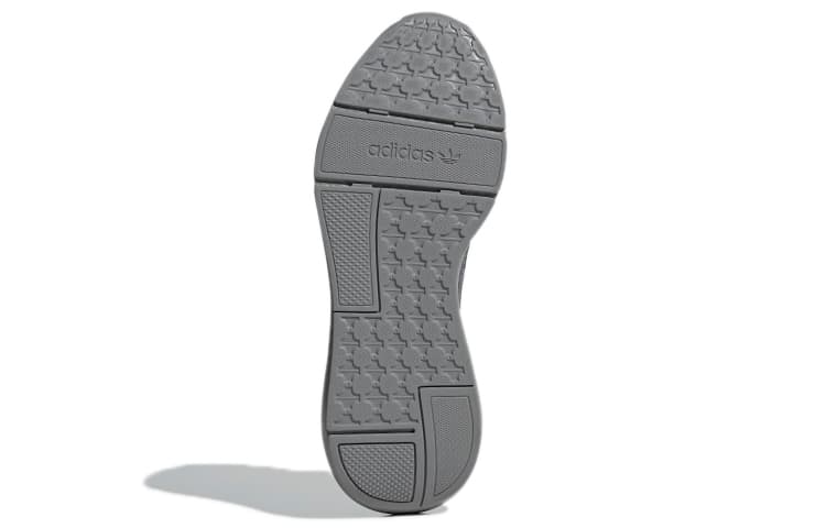 adidas Swift Run 22
