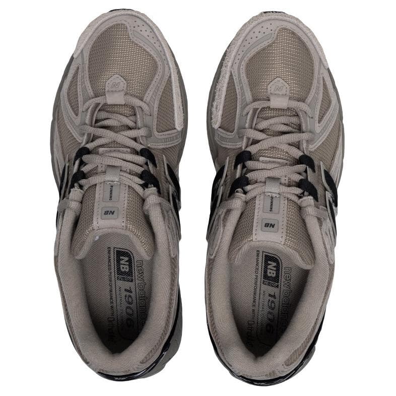 New Balance 1906R Beige