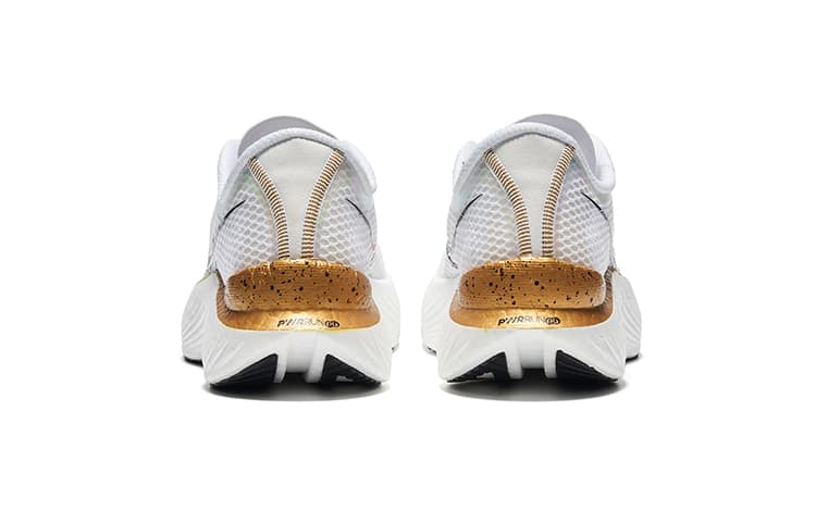 Saucony Endorphin Pro 3 White Gold