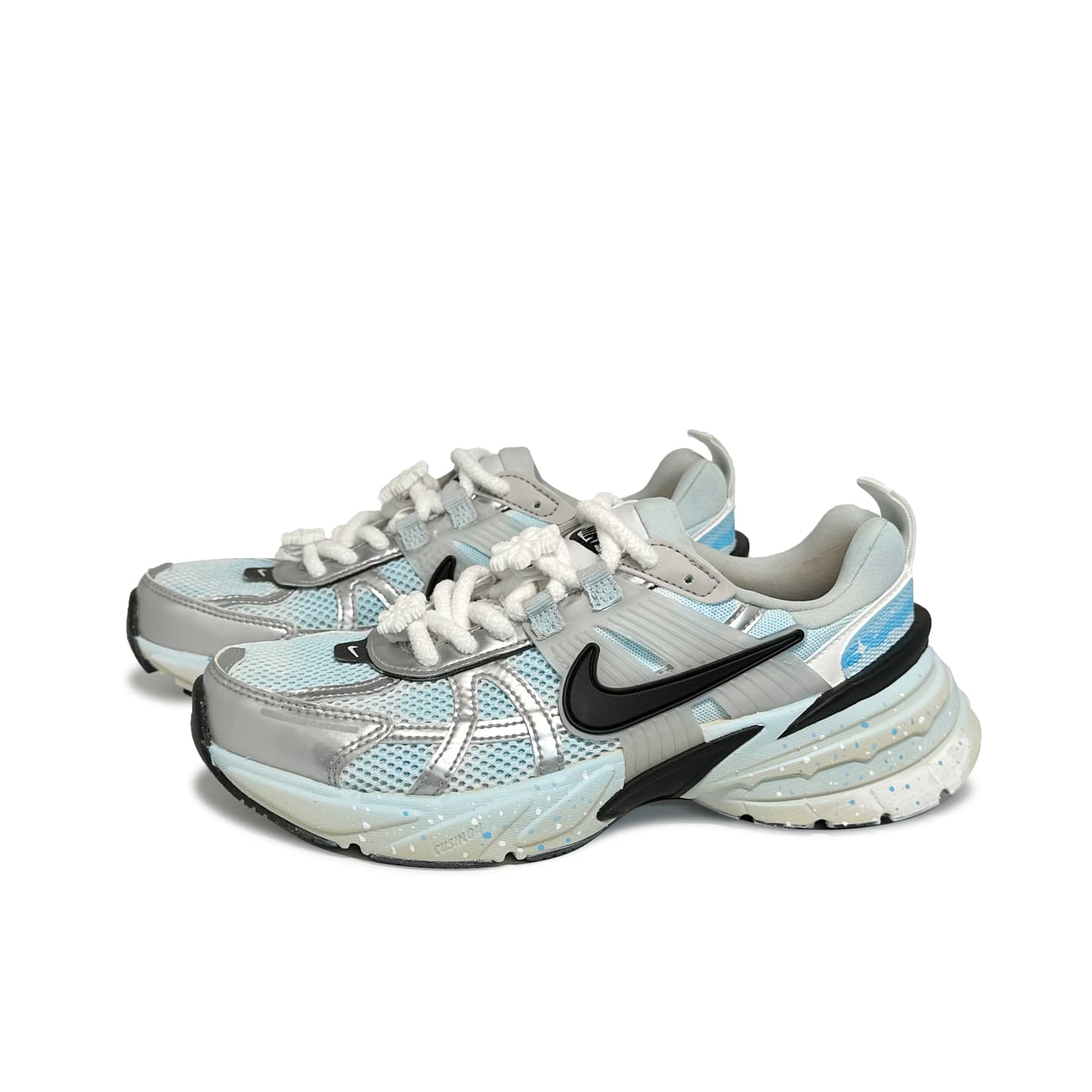 Nike V2K Run Runtekk Silver Pink Blue