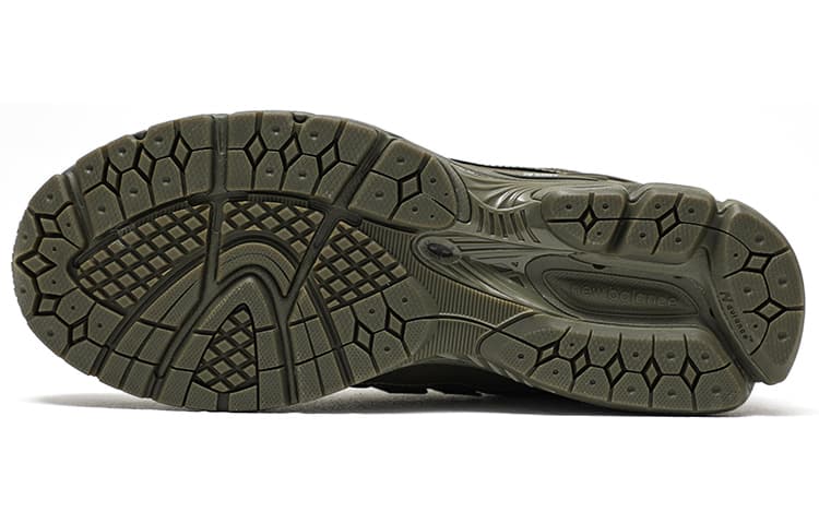 New Balance 1906R "Urbancore" Military Green