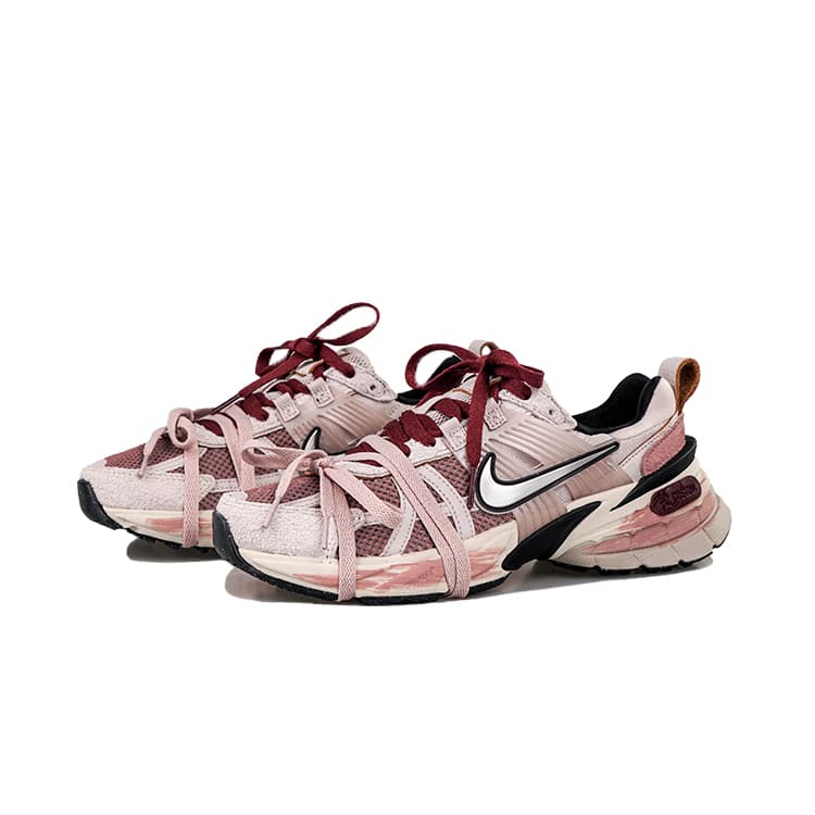 Nike V2K Run RISK