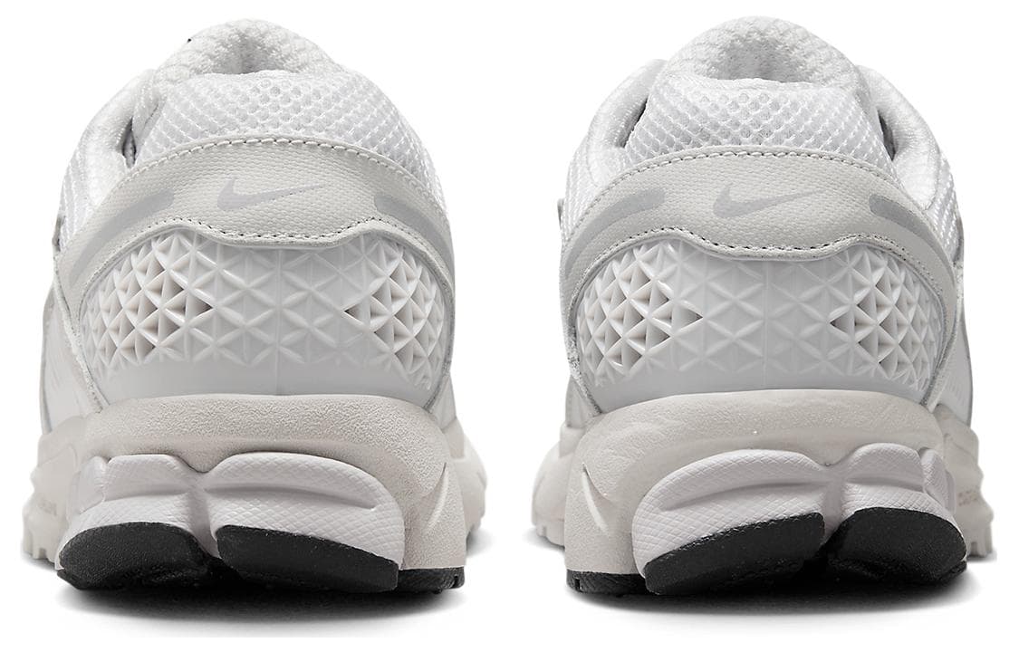 Nike Air Zoom Vomero 5