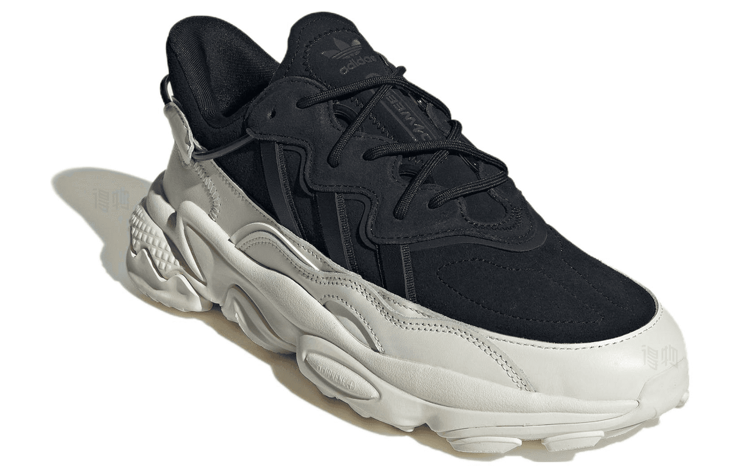 adidas Ozweego
