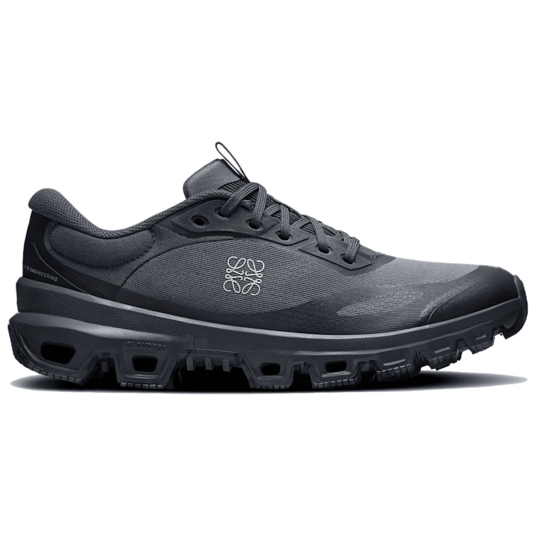 LOEWE x On Cloudventure 2 Black