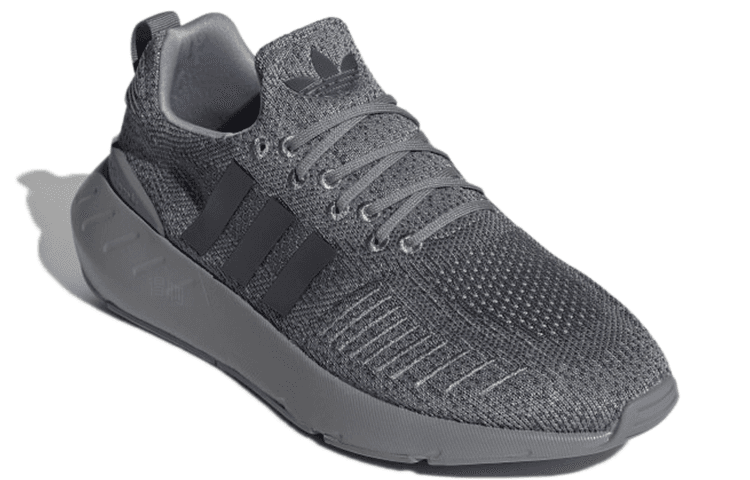 adidas Swift Run 22