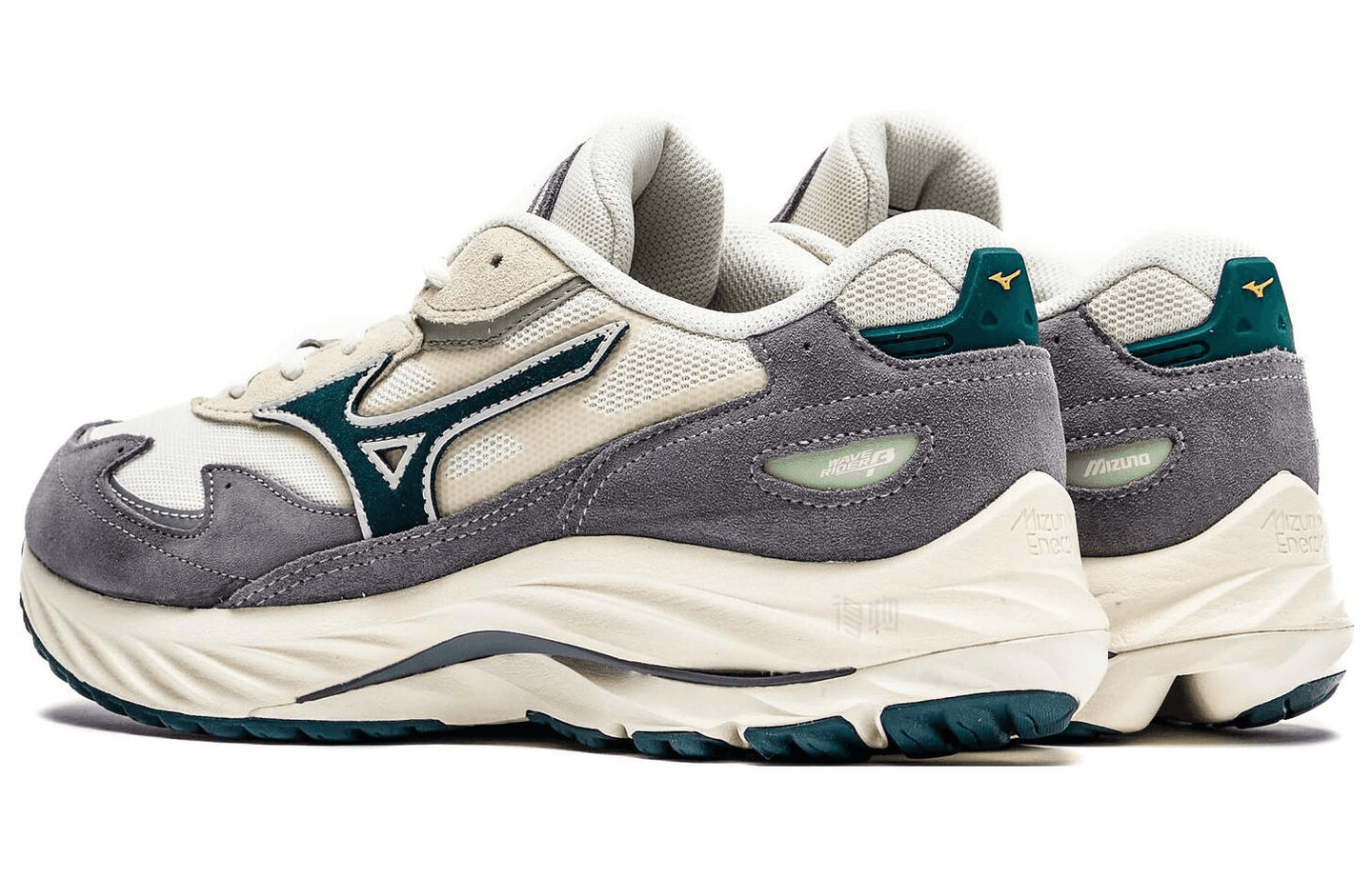 Mizuno Wave Rider Beta