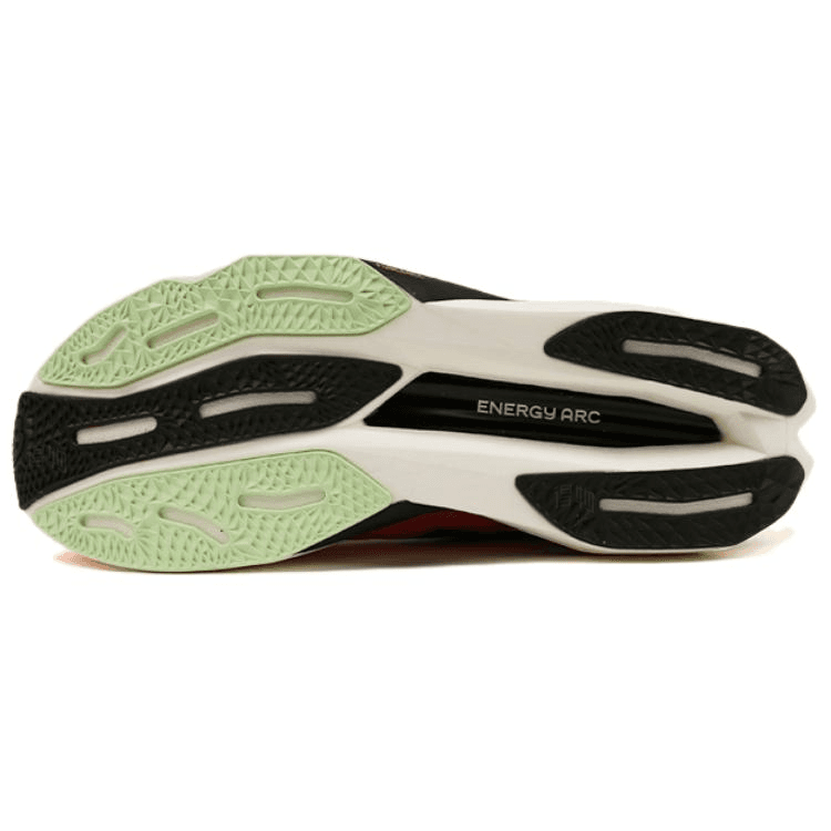 New Balance Elite v4