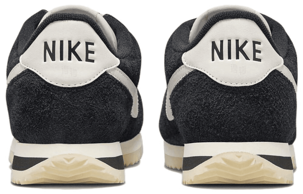 Nike Cortez Black White