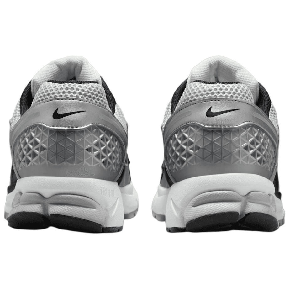 Nike Air Zoom Vomero 5 "Metallic Silver/Black"