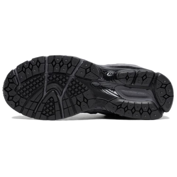 New Balance 2002R Black Grey
