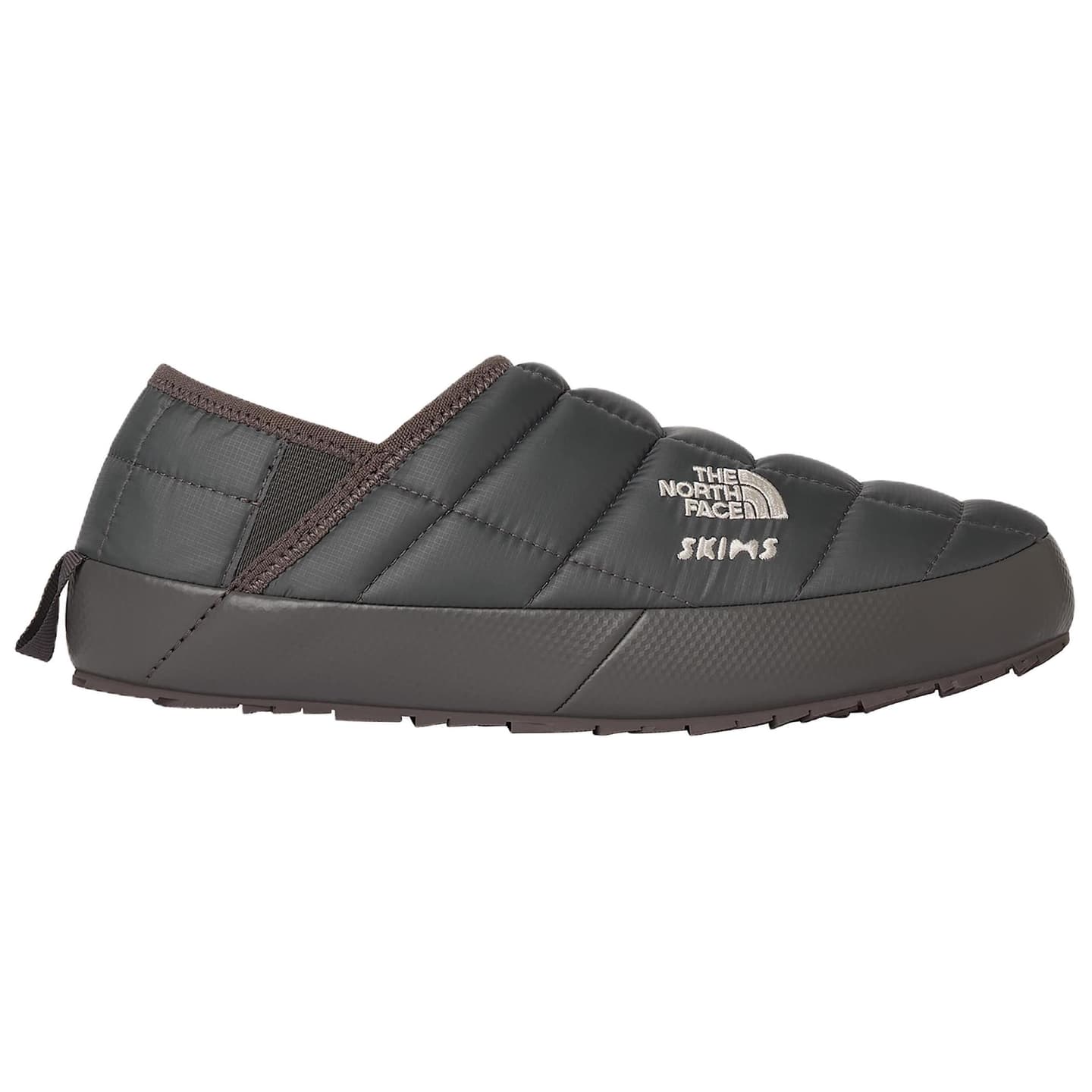 SKIMS x THE NORTH FACE Thermoball Traction V Mules