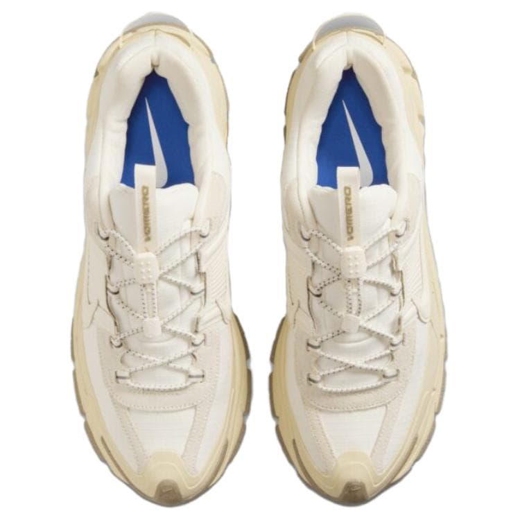 Nike Zoom Vomero Roam Beige