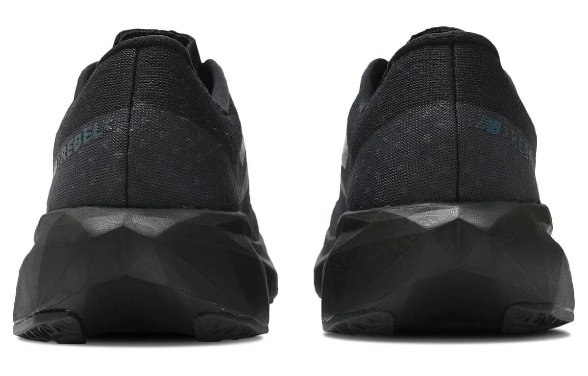 New Balance FuelCell Black Green