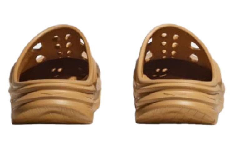 HOKA ONE ONE