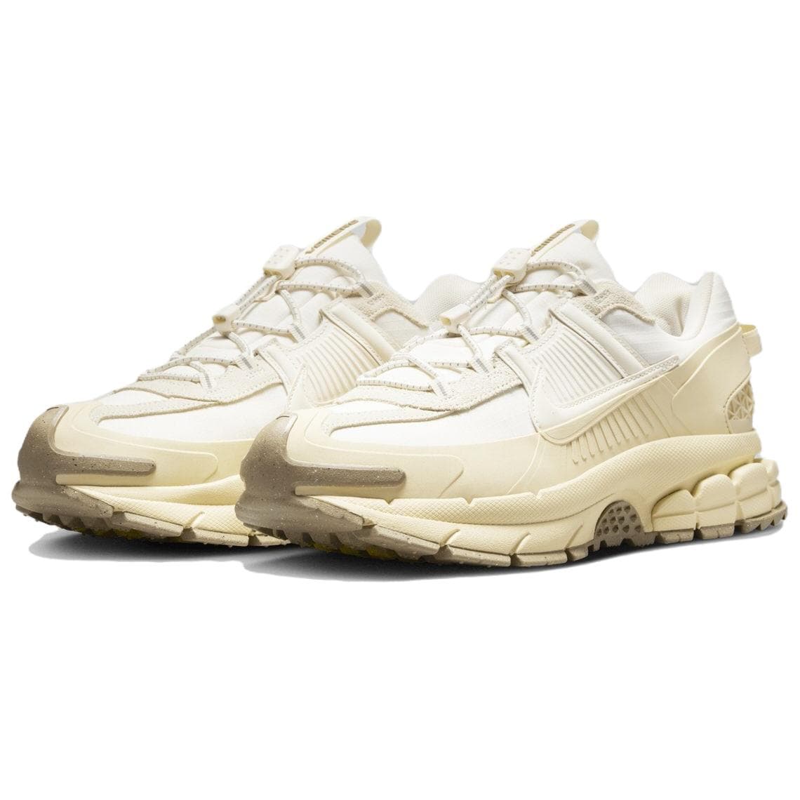Nike Zoom Vomero Roam Beige
