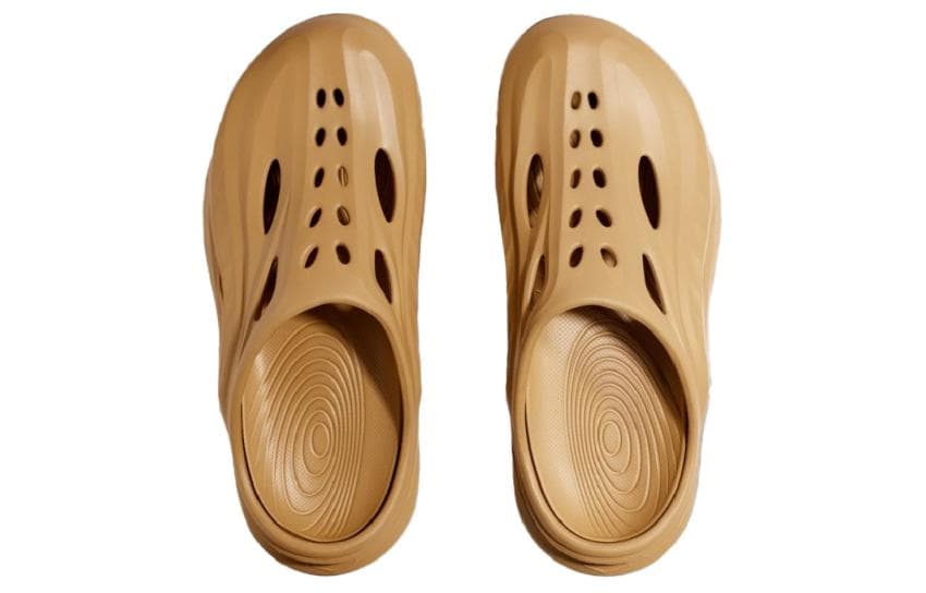 HOKA ONE ONE