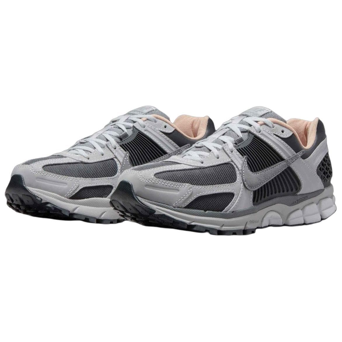 Nike Air Zoom Vomero 5
