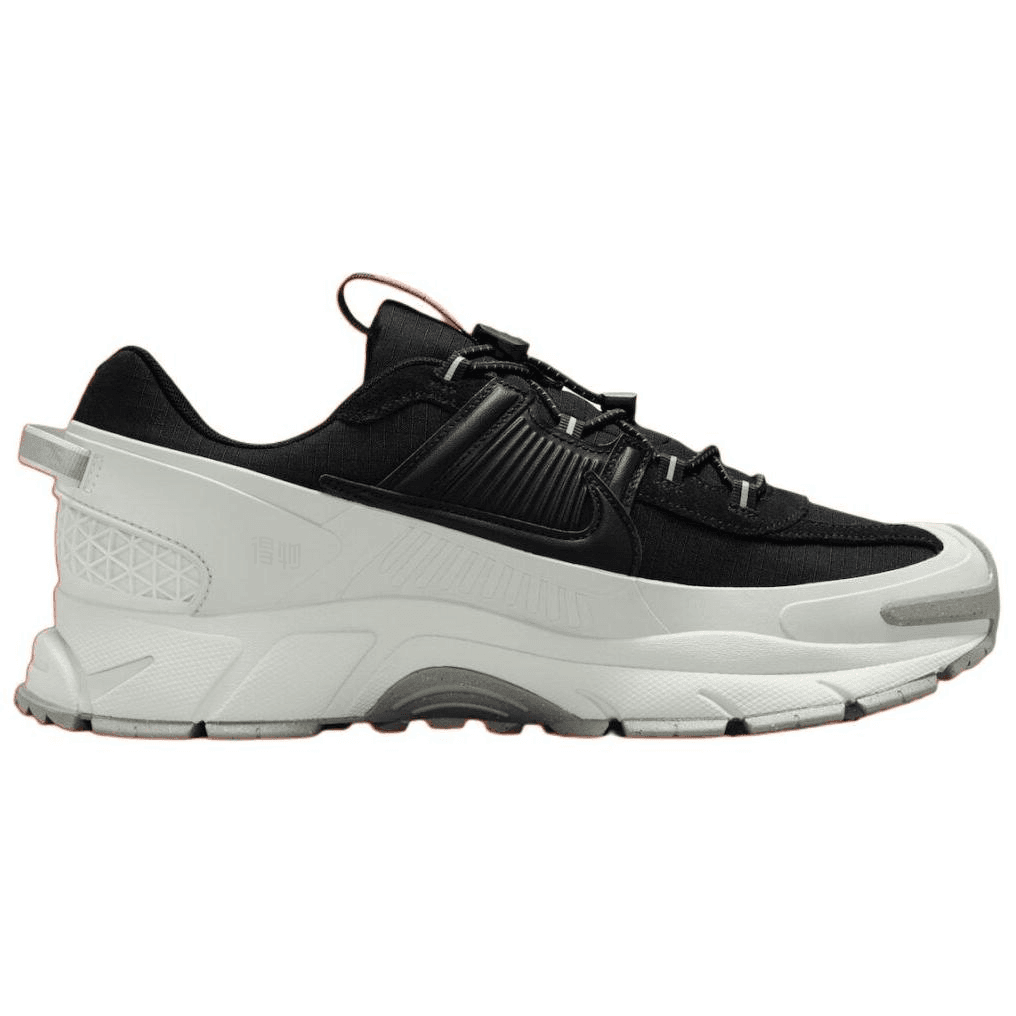 Nike Zoom Vomero 5 Roam "Black Light Silver"