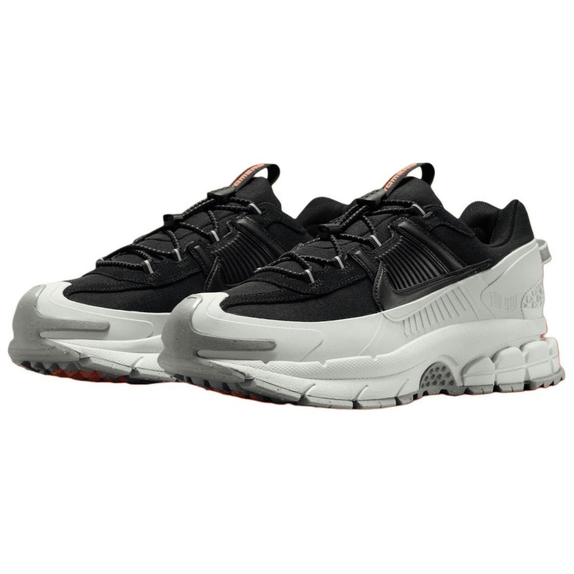 Nike Zoom Vomero 5 Roam "Black Light Silver"