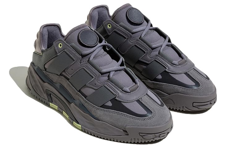 adidas Niteball
