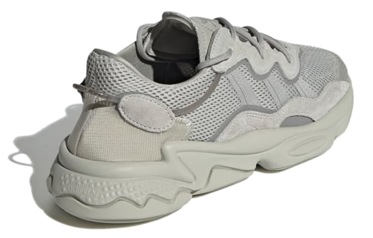 adidas Ozweego