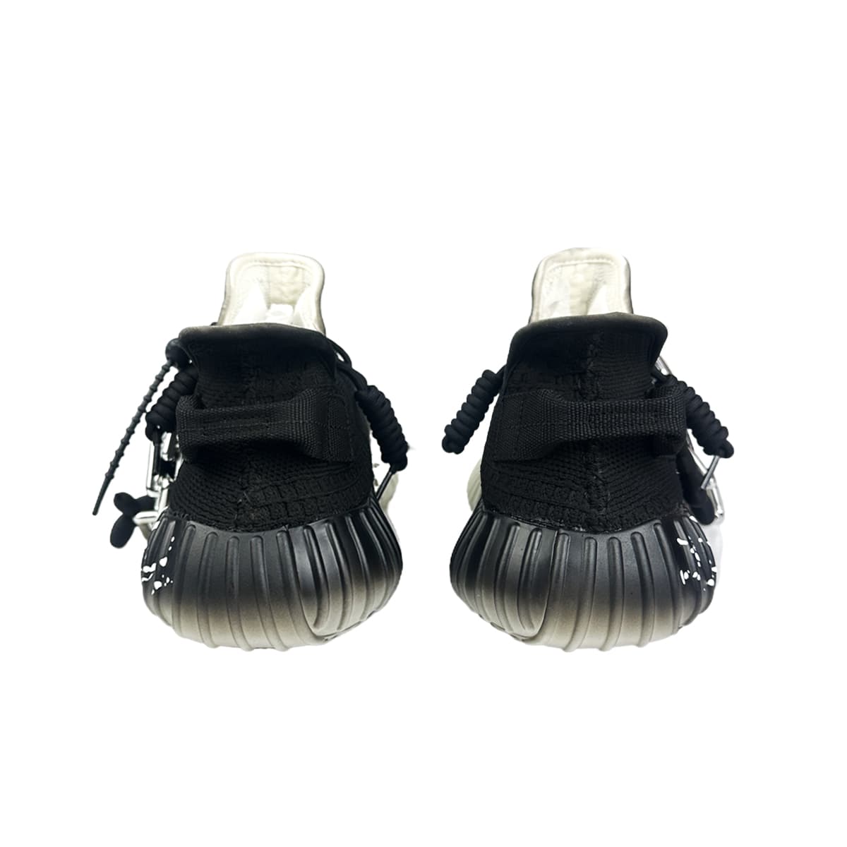 adidas Yeezy Boost 350 V2