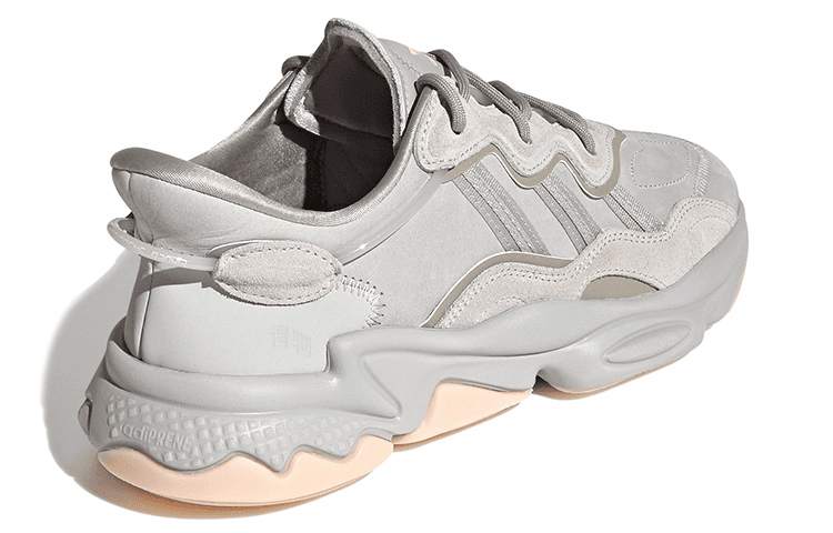 adidas Ozweego