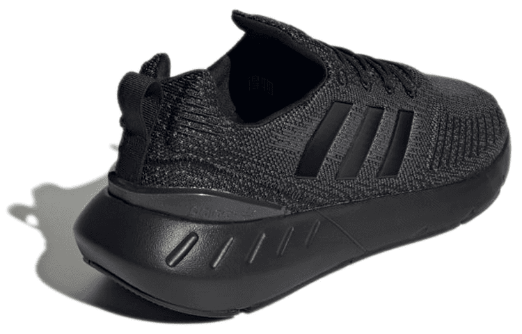 adidas Swift Run 22