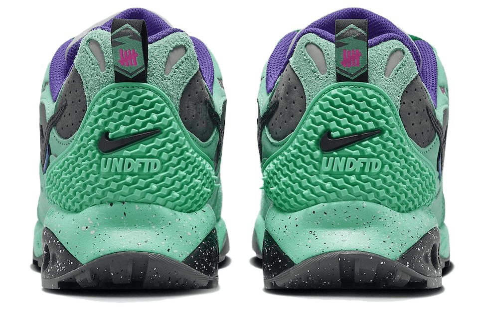 UNDEFEATED x Nike Air Terra Humara "Light Menta"