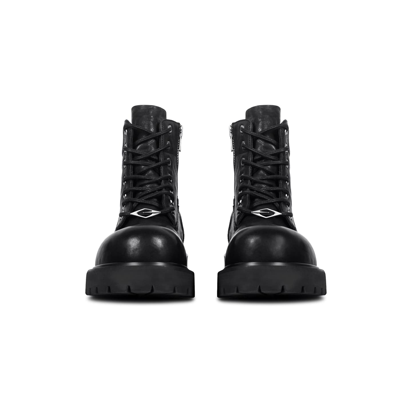 Terra Incognita Martin Boots Black