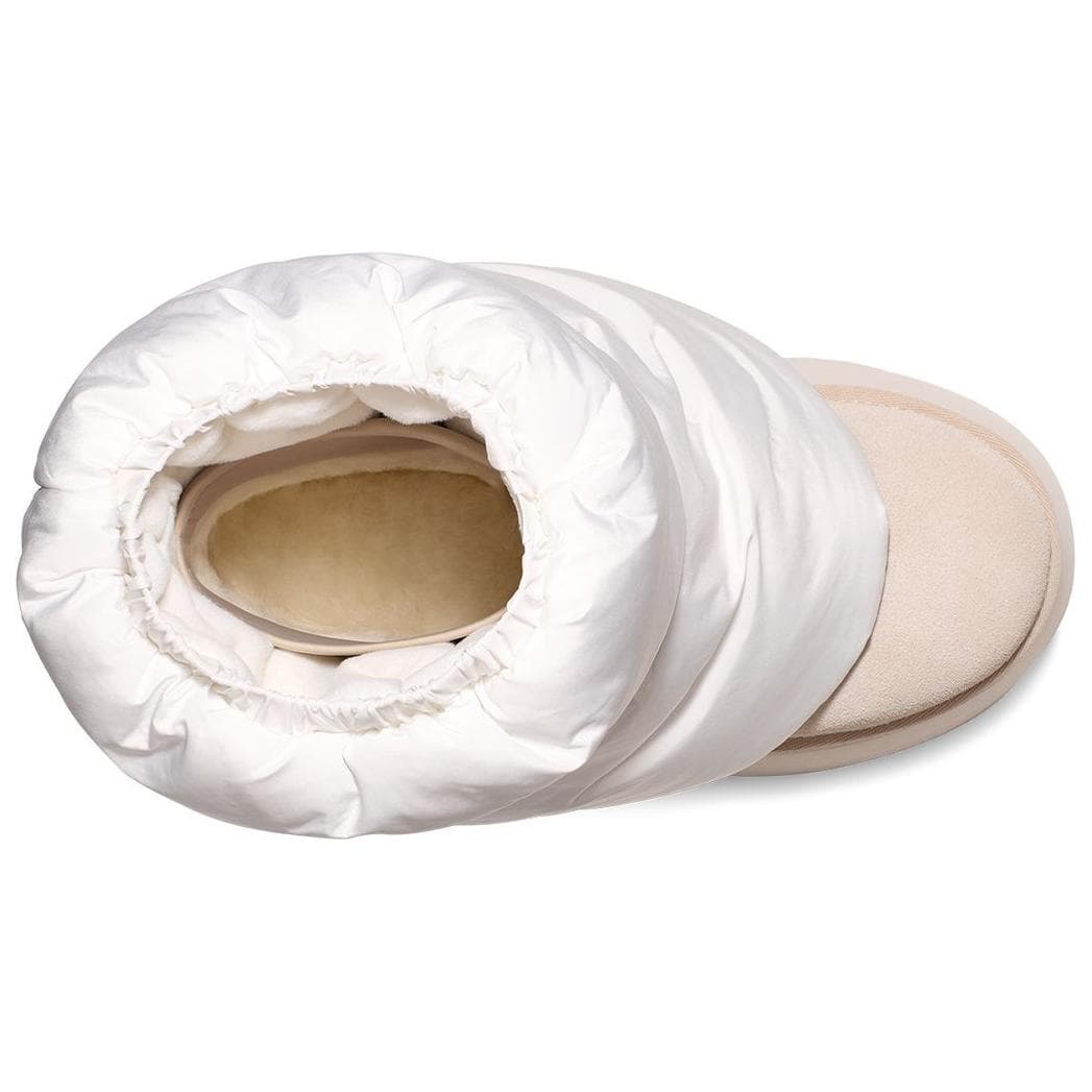 UGG Classic Mini