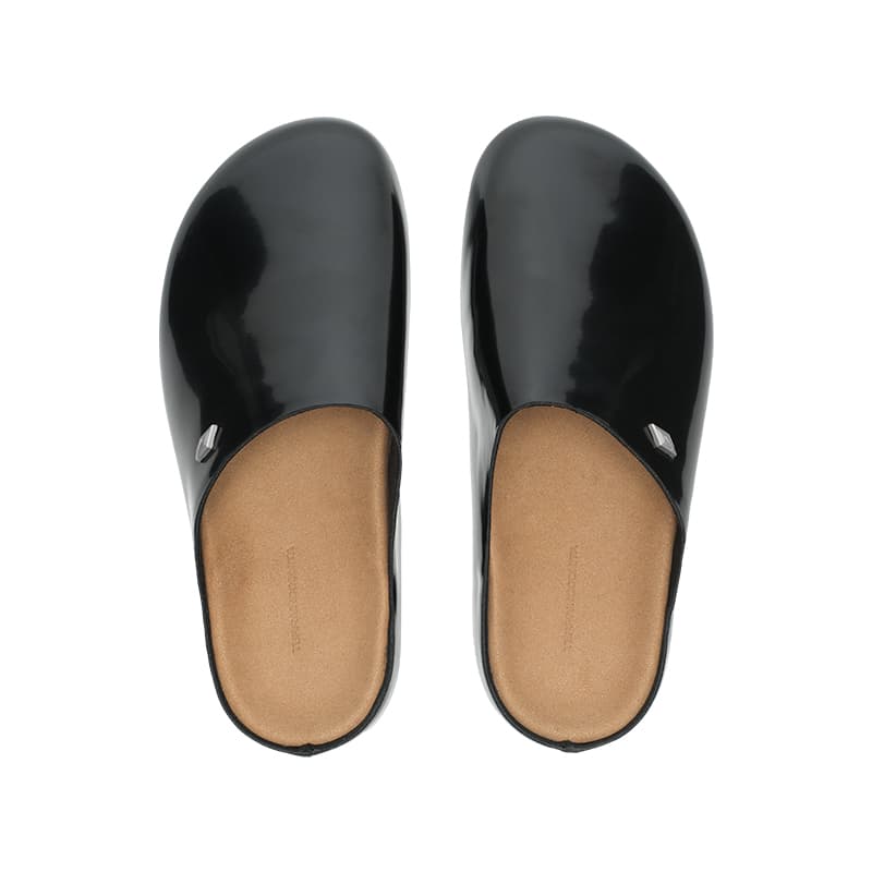 Terra Incognita Home Slippers